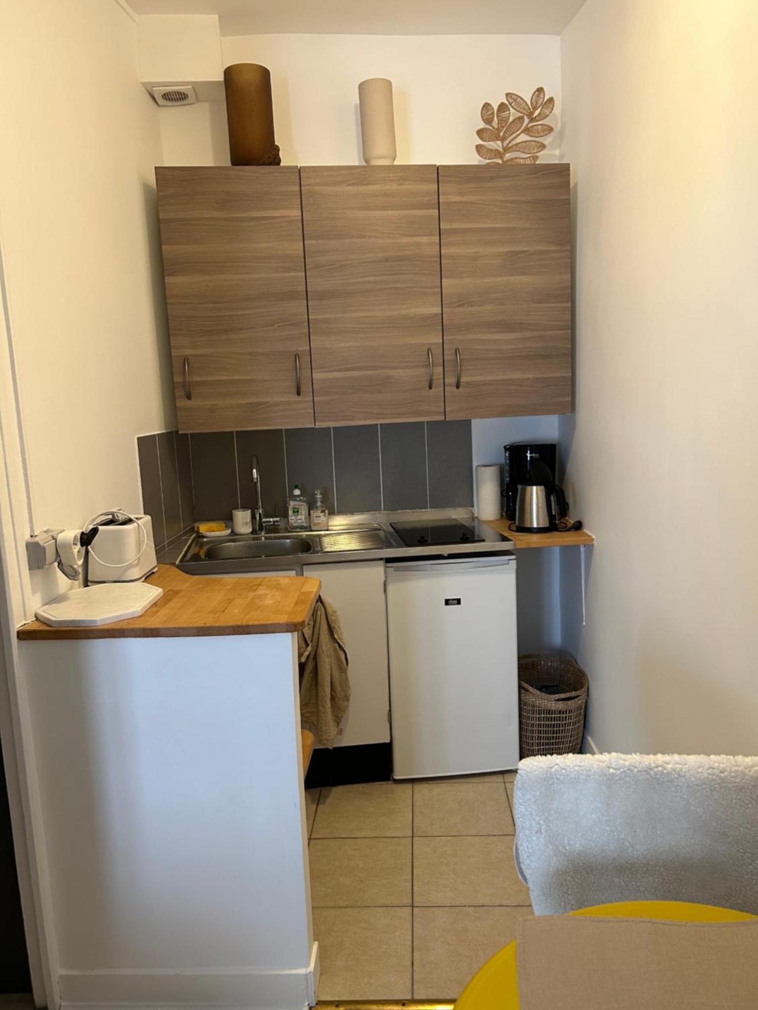 Apartamento Grand Studio Entierement Renove Au Coeur De París Exterior foto